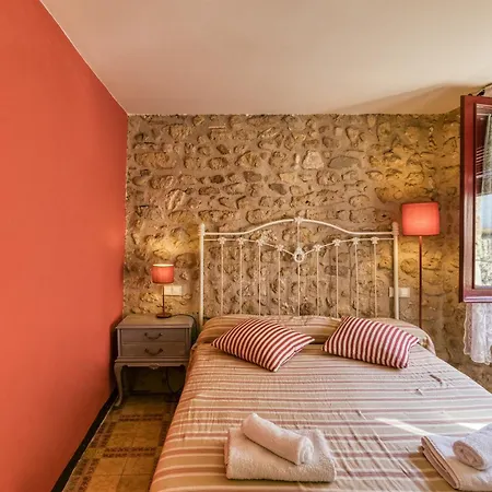 Holiday home Grans Paisatges Orriols
